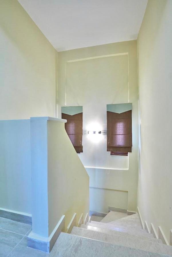 הוילה פאליאורי Earthy Boutique Luxurious House -Marble Luxury House מראה חיצוני תמונה