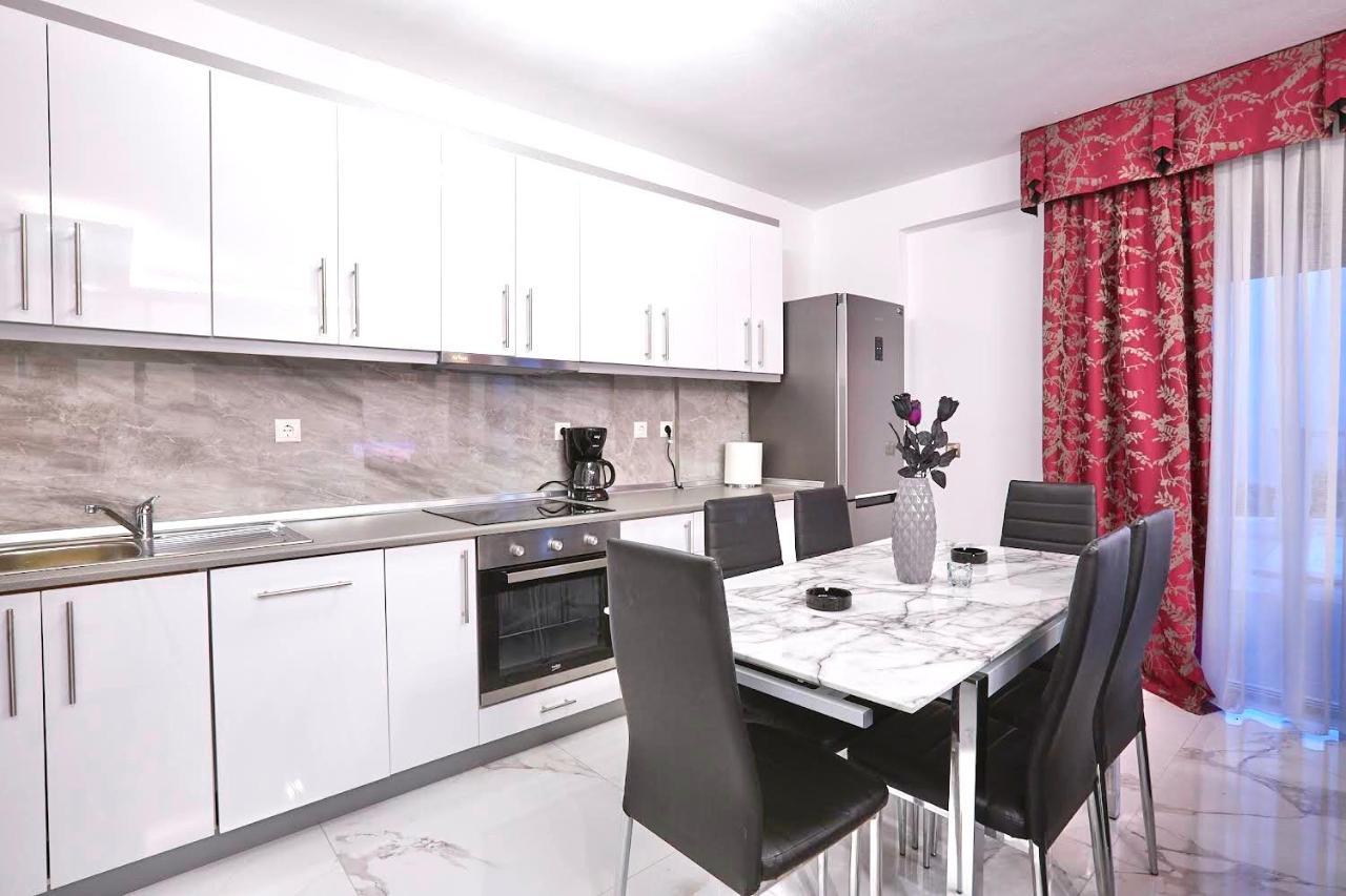 הוילה פאליאורי Earthy Boutique Luxurious House -Marble Luxury House מראה חיצוני תמונה